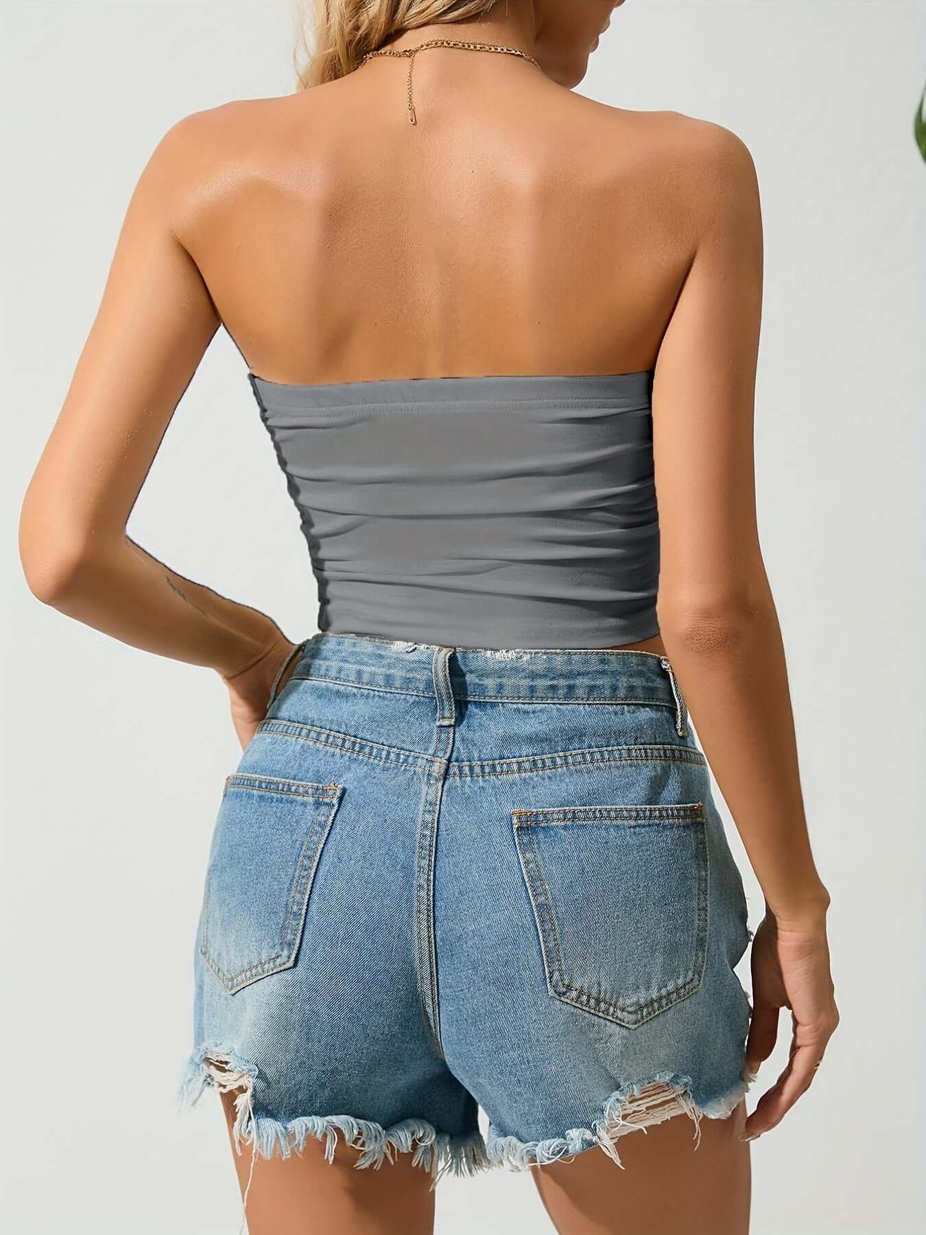 Y2K-Inspired Solid Ruched Crop Tube Top - Strapless, Stretch-Fit Design Perfect for Summer Casuals - Women&
