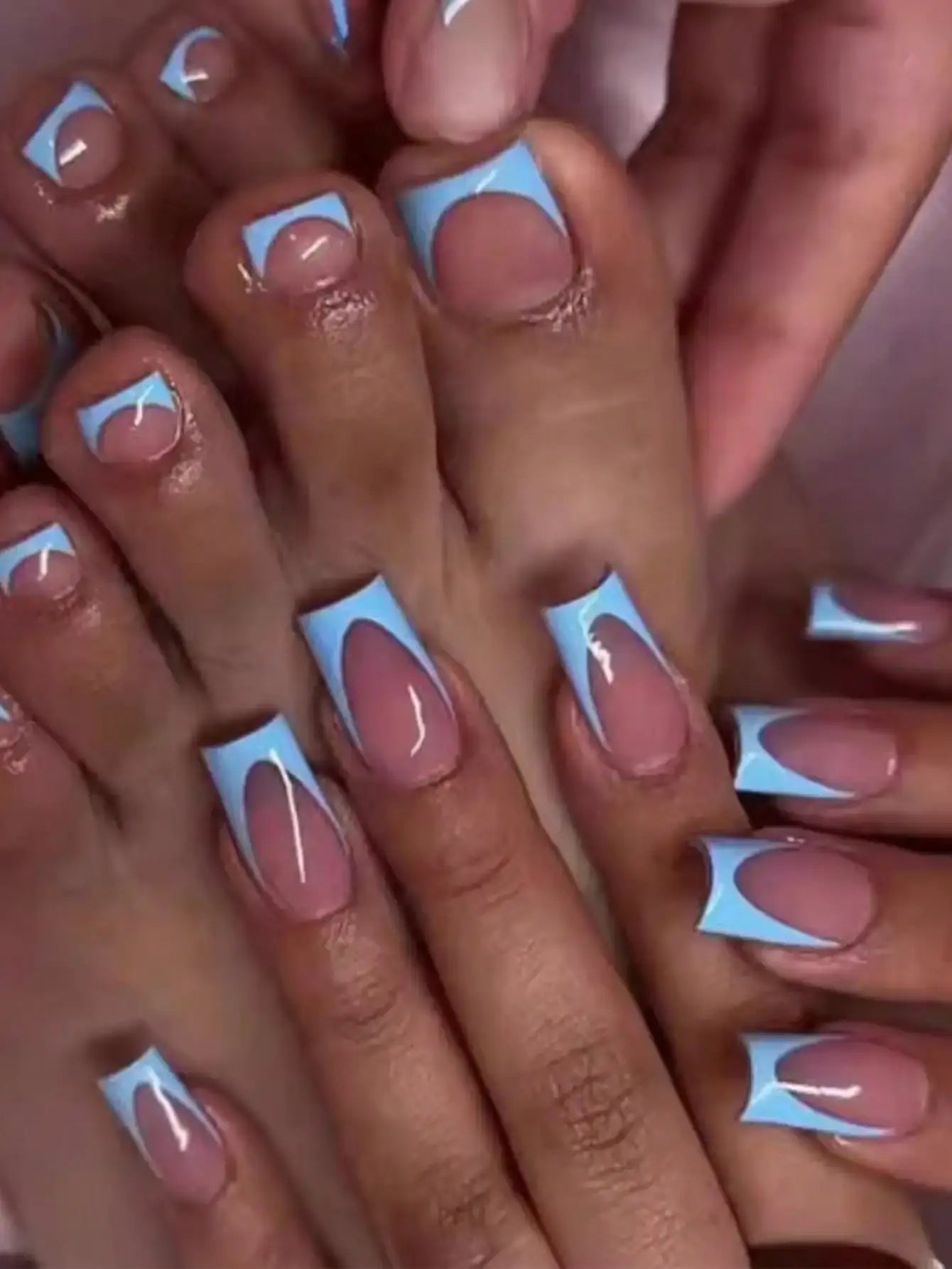 LUXEHAEVEN French Black Border Press On Toenails