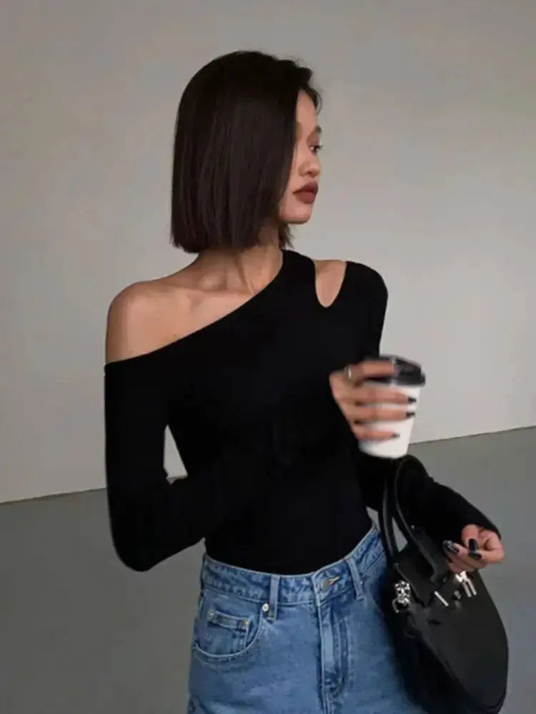 LUXEHAEVEN Fashion Skew Collar Off-shoulder Crop Top