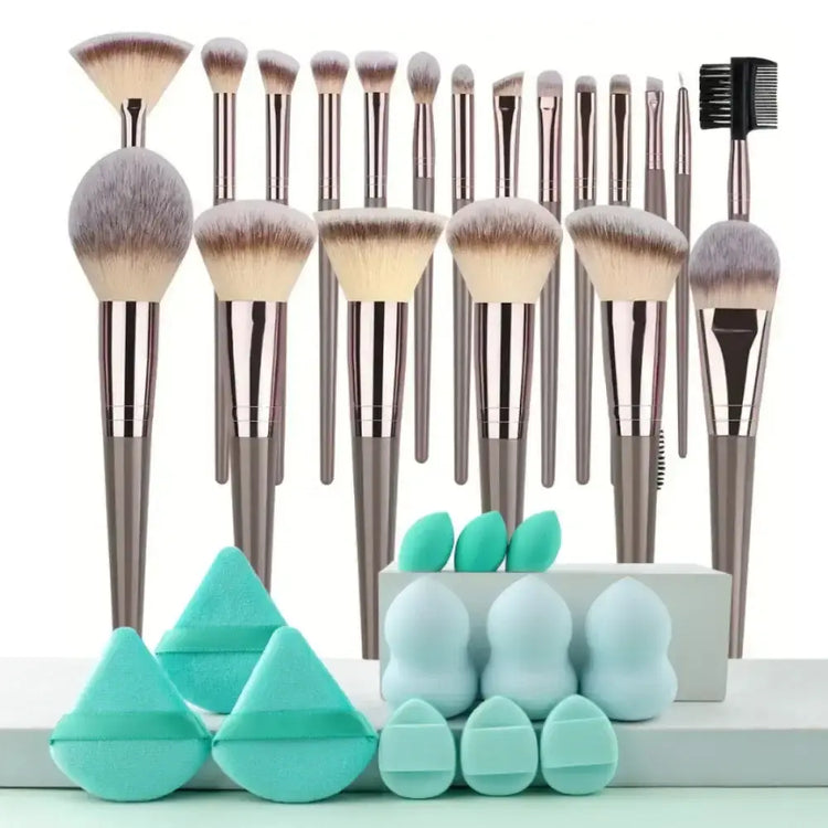 LUXEHAEVEN Fluffy Beauty Brush Kit