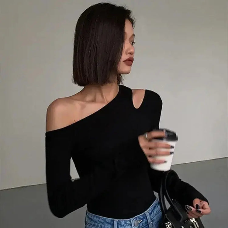 LUXEHAEVEN Fashion Skew Collar Off-shoulder Crop Top