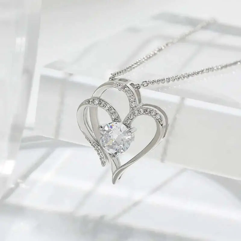 LUXEHAEVEN Necklace With Rhinestones Ins Personalized Heart-shaped Necklace Clavicle Chain Jewelry For Women LuxeHaeven