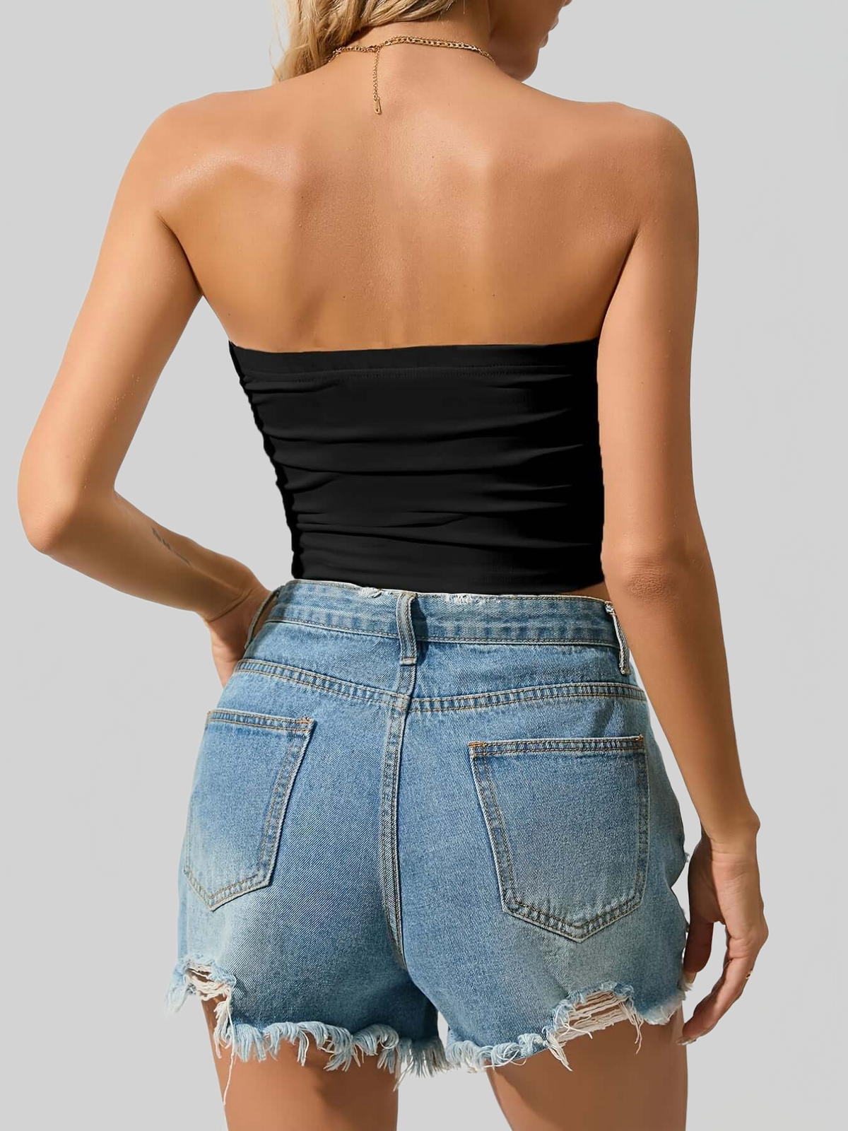 Y2K-Inspired Solid Ruched Crop Tube Top - Strapless, Stretch-Fit Design Perfect for Summer Casuals - Women&